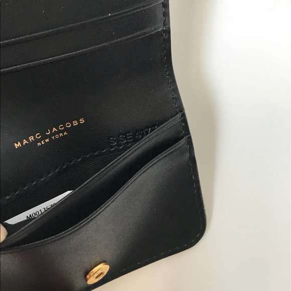 Marc Jacobs Folded Card Case - Picture 4 of 4